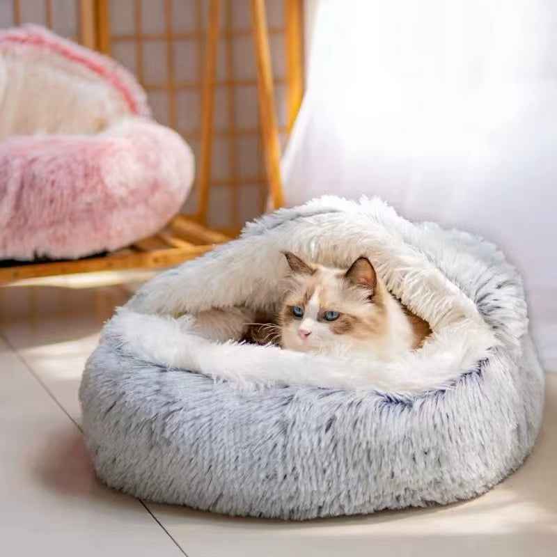 Cozy Winter Pet Bed for Cats and Small Dogs