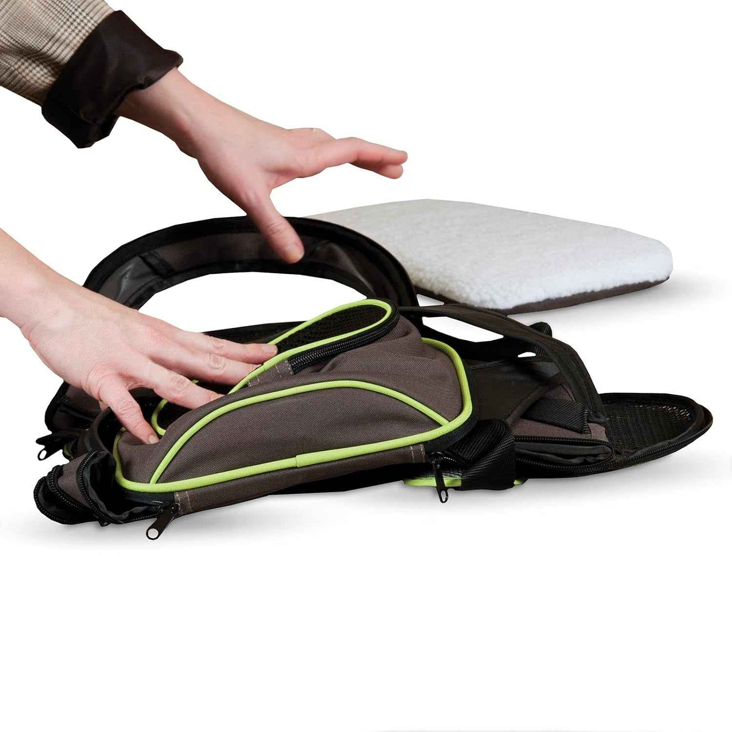 Classy Go Pet Carrier Medium - Durable, Comfortable Portable